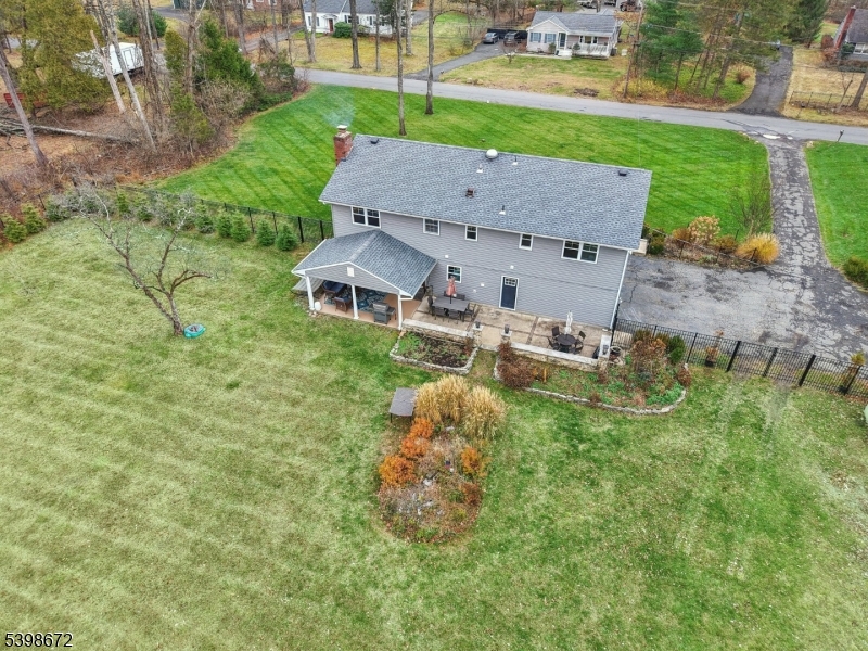 22 Cooper Lane Chester, NJ 07930 - Photo 31 of 35