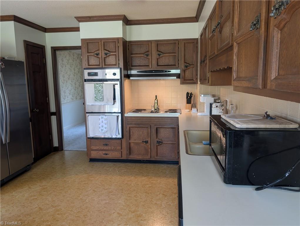 4661 Kinnamon Road Winston-Salem, NC 27103 - Photo 16 of 26