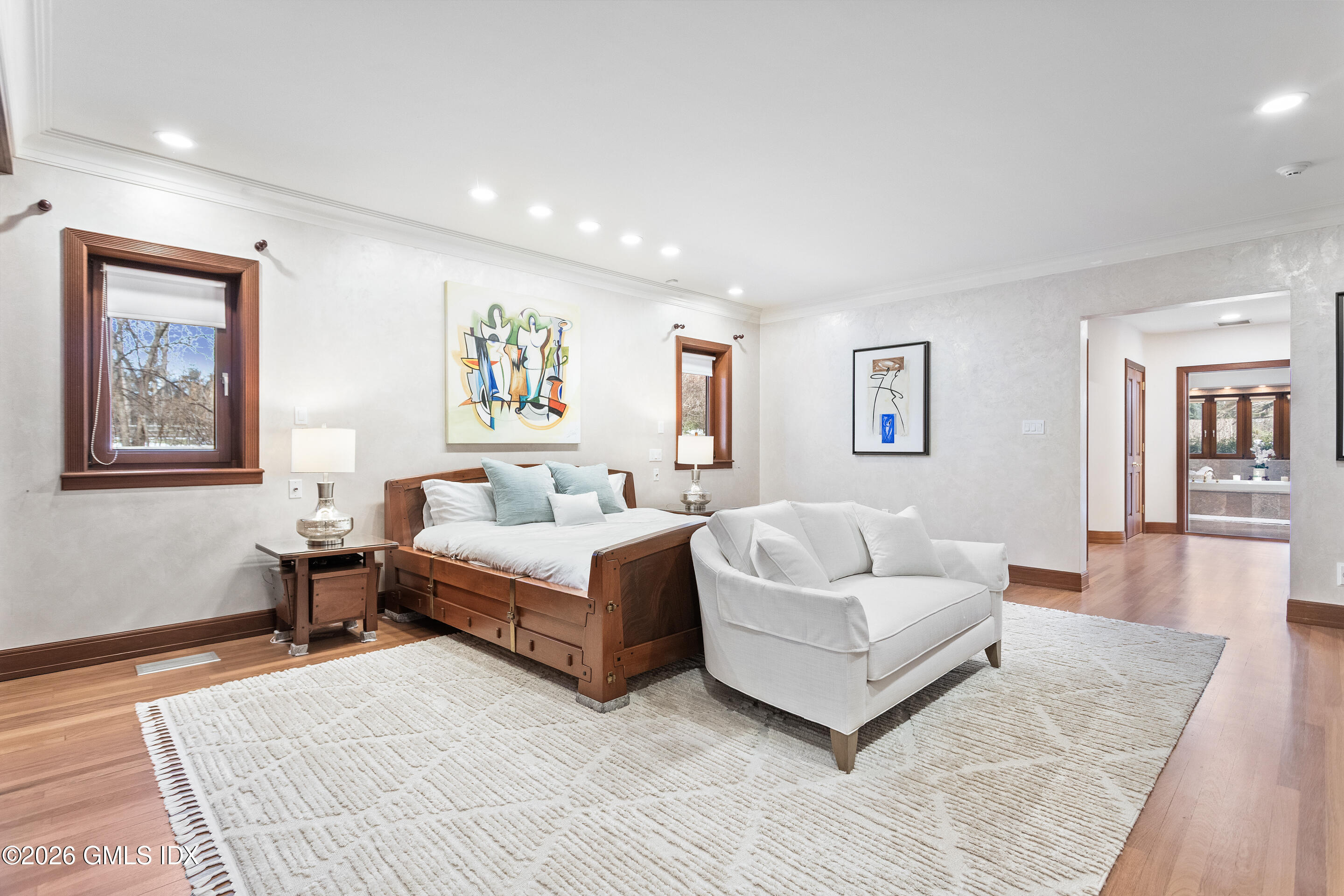 386 North Street Greenwich, CT 06830 - Photo 14 of 31 Primary Bedroom Suite