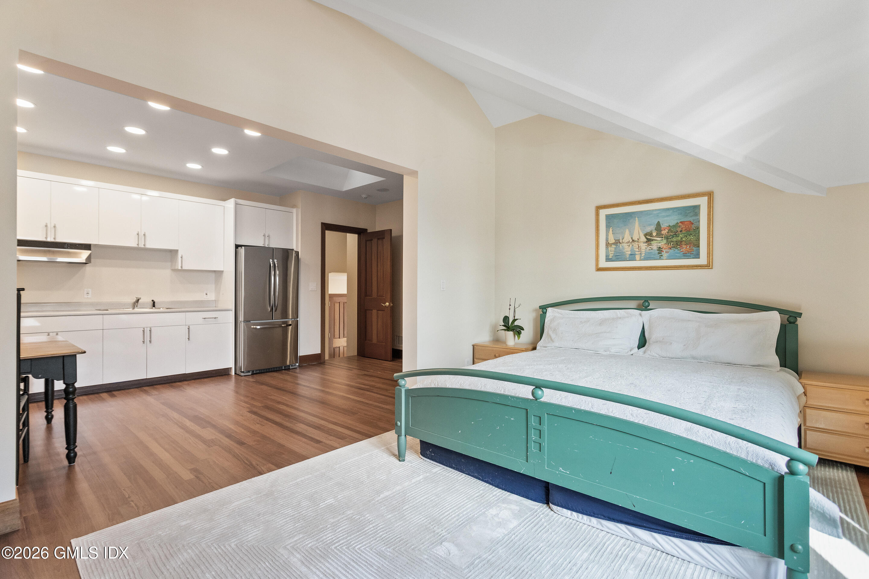 386 North Street Greenwich, CT 06830 - Photo 25 of 31 In Law or Nanny Suite