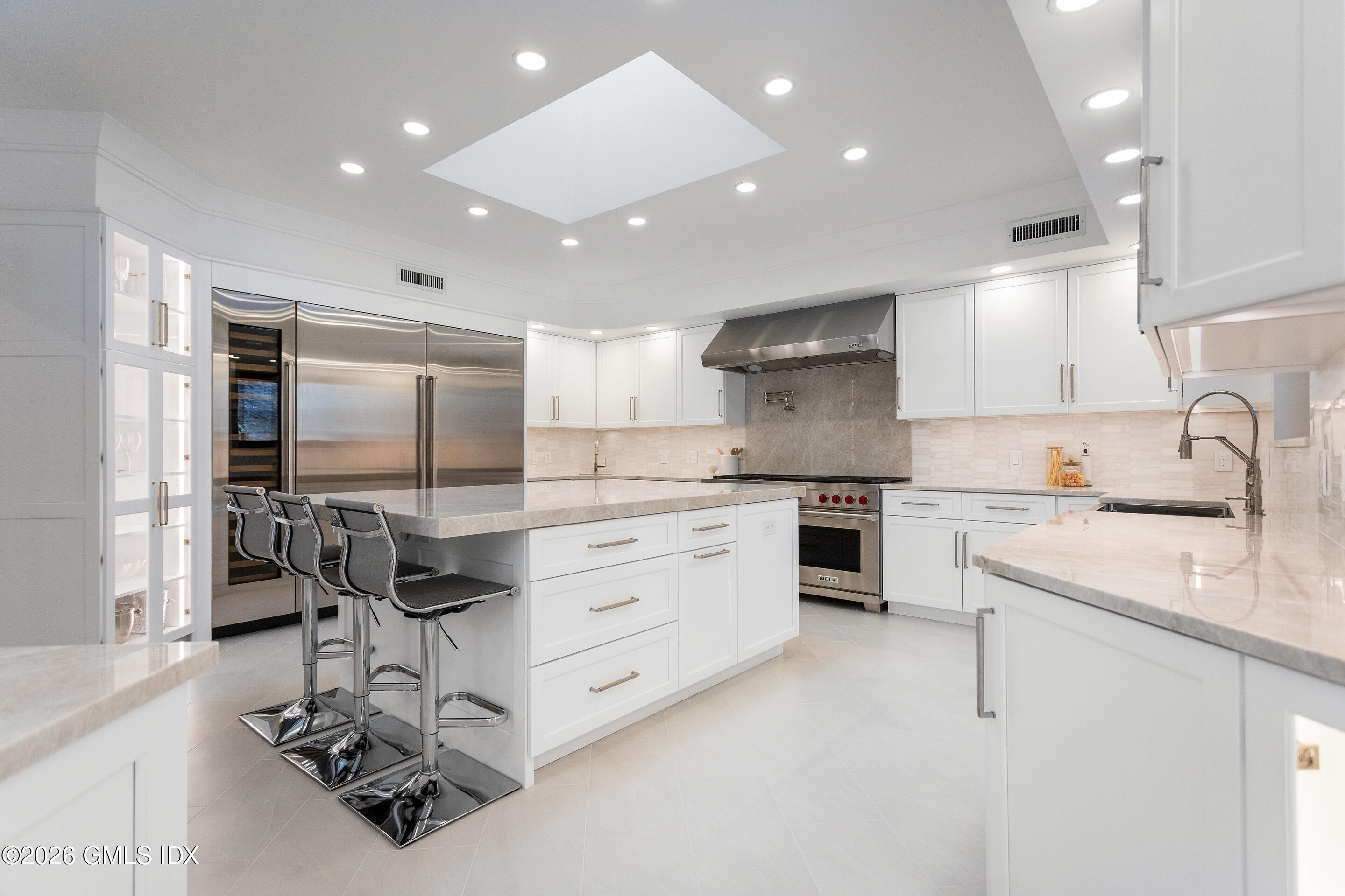 386 North Street Greenwich, CT 06830 - Photo 6 of 31 2026 Kitchen