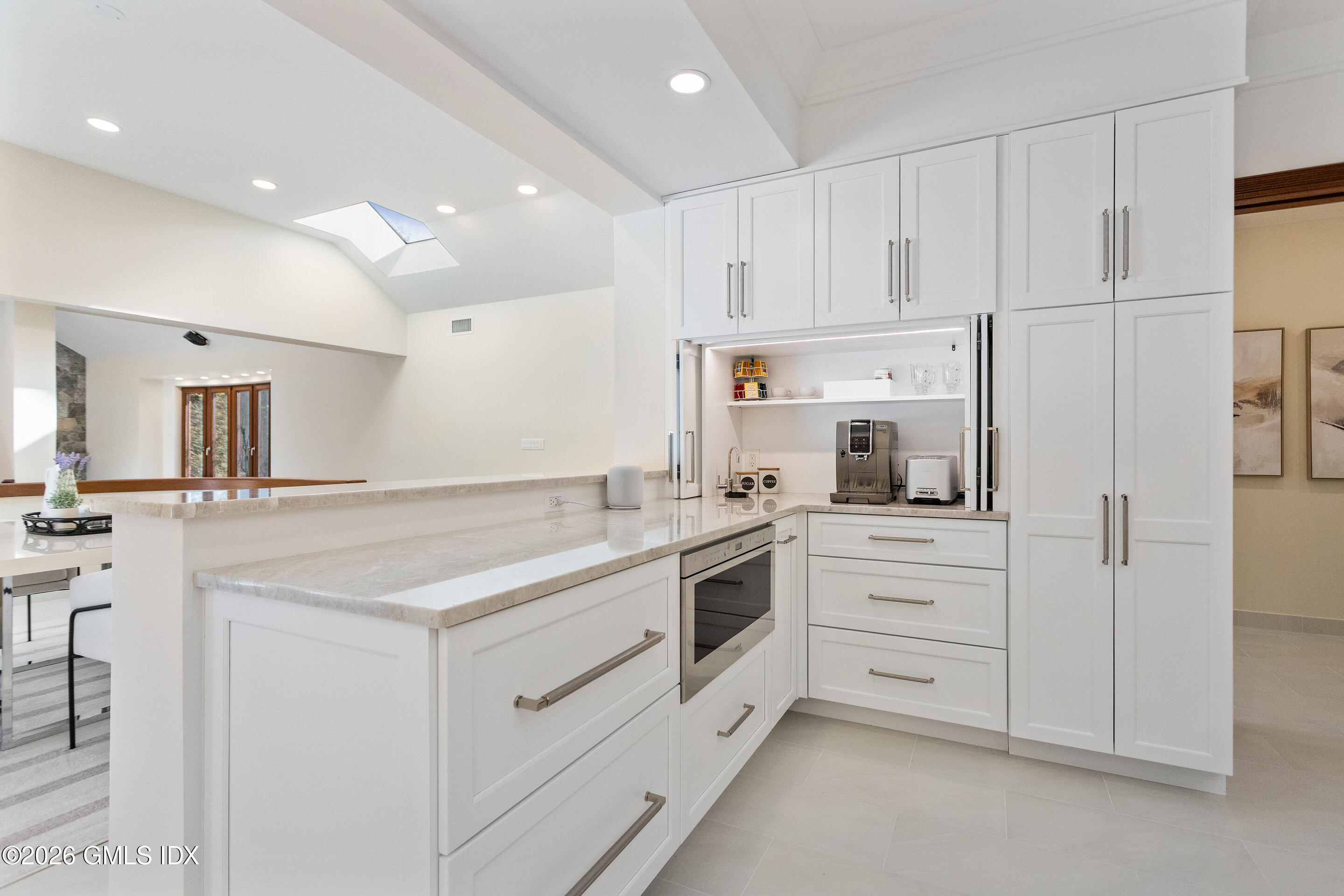 386 North Street Greenwich, CT 06830 - Photo 9 of 31 2026 Kitchen