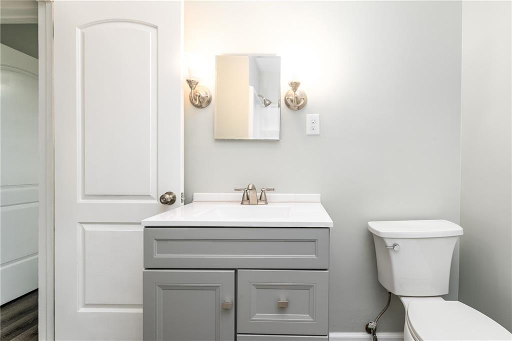 8670 Peters Road Cranberry Township, PA 16066 - Photo 11 of 21 Gallery Image 11
