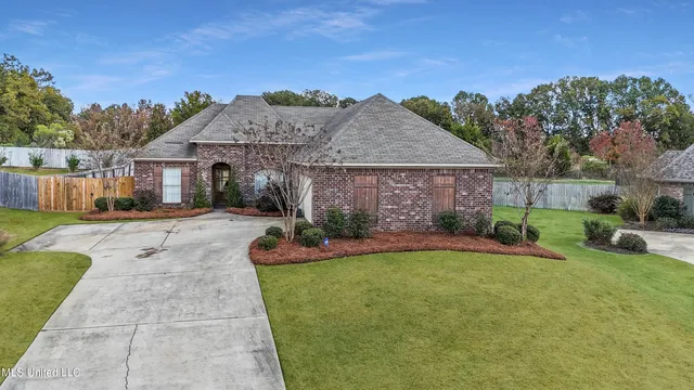 $315,000 | 260 Rockbridge Drive, Madison, MS 39110