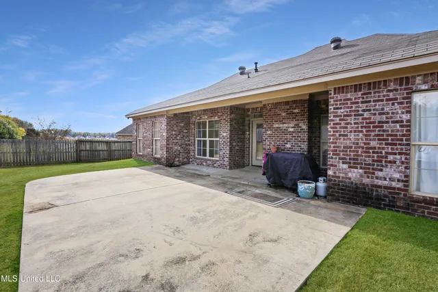 $315,000 | 260 Rockbridge Drive, Madison, MS 39110