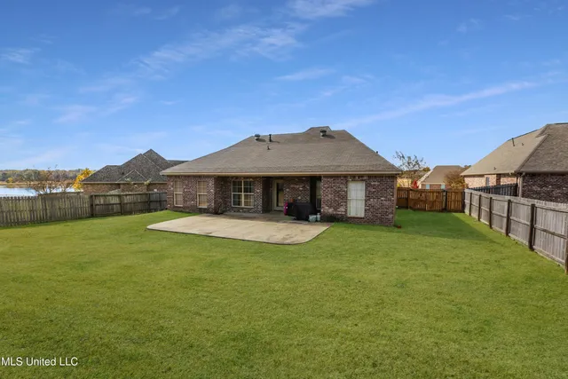 $315,000 | 260 Rockbridge Drive, Madison, MS 39110
