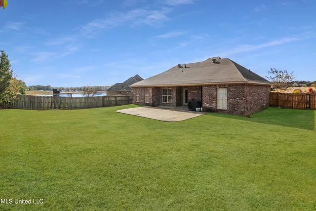 $315,000 | 260 Rockbridge Drive, Madison, MS 39110