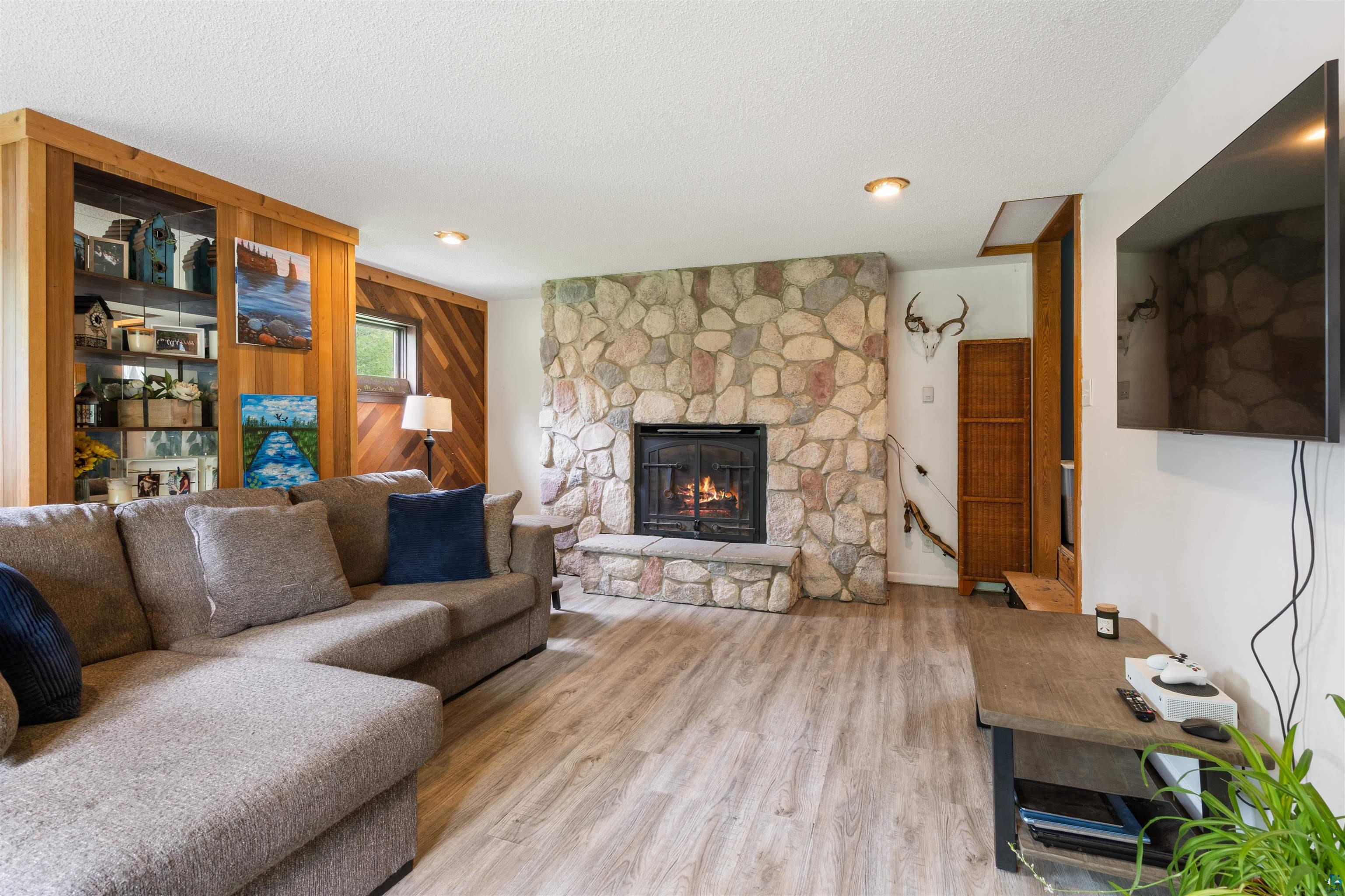 4982 Lorendale Road Duluth, MN 55811 - Photo 17 of 27