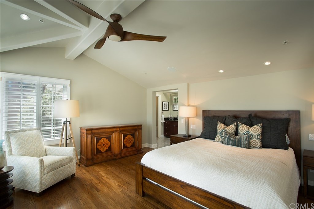 216 Emerald Bay Laguna Beach, CA 92651 - Photo 16 of 19