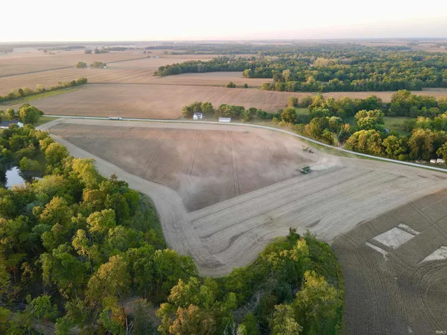 $756,000 | 1000 North 300 Street, Perrysville, IN 47974