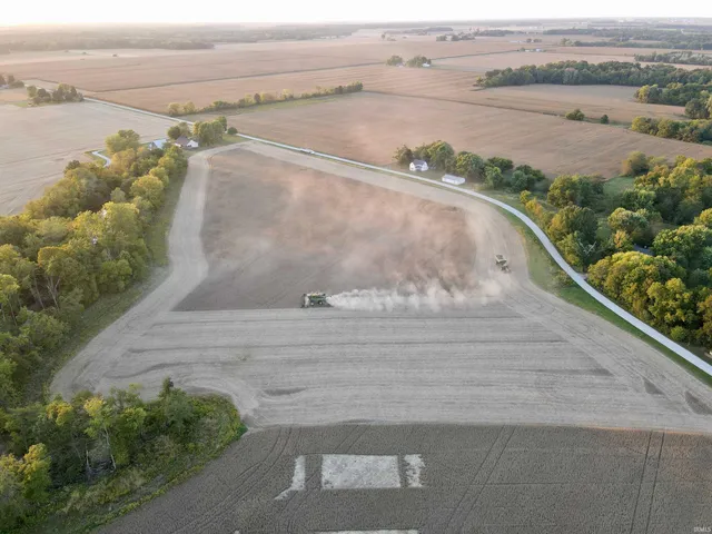 $756,000 | 1000 North 300 Street, Perrysville, IN 47974