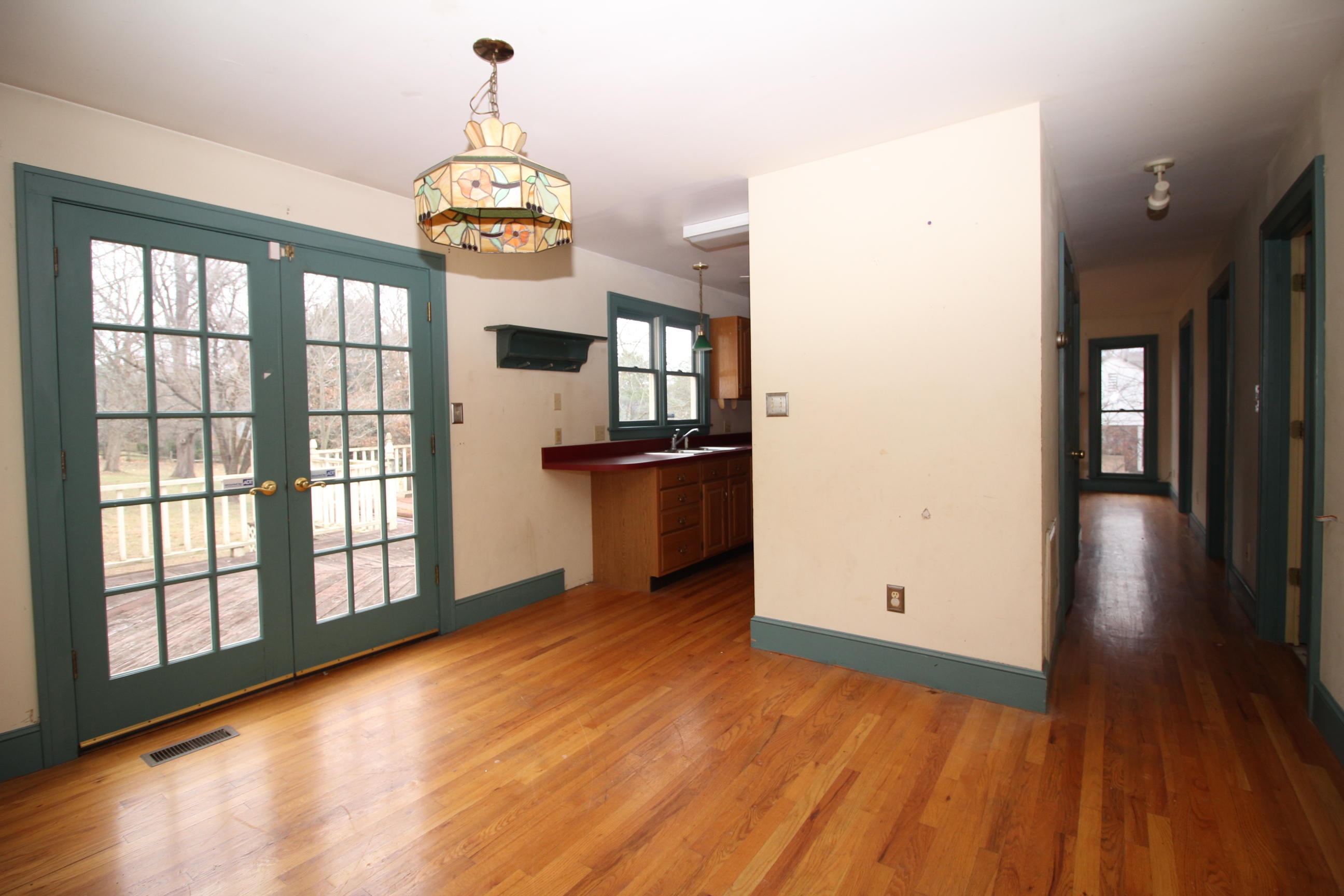 3236 Lawndale Road Roanoke, VA 24018 - Photo 16 of 21 16
