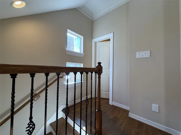 $2,750 | 5305 Egbert Street, Unit C, Houston, TX 77007