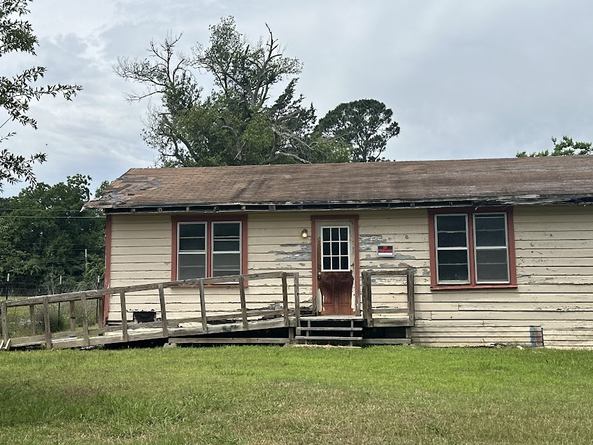 801 Clark Street Fairfield, TX 75840 - Photo 1 of 13