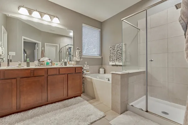 $2,900 | 204 Forest Peak Way, Montgomery, TX 77316
