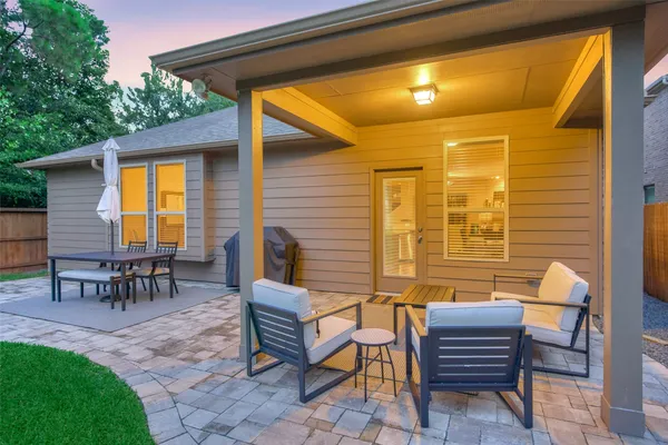 $2,900 | 204 Forest Peak Way, Montgomery, TX 77316