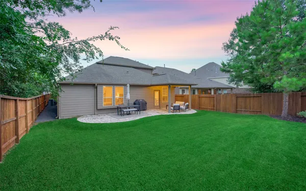 $2,900 | 204 Forest Peak Way, Montgomery, TX 77316