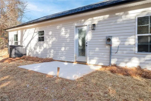 $279,000 | 3706 Wabash Boulevard, Winston-Salem, NC 27106