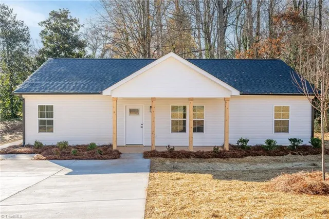 $279,000 | 3706 Wabash Boulevard, Winston-Salem, NC 27106