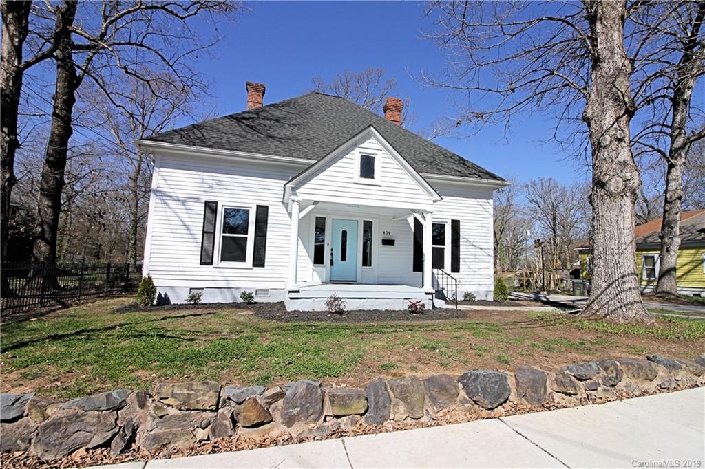 404 Griffith Road Monroe, NC 28112 - Photo 2 of 17 Gallery Image 2
