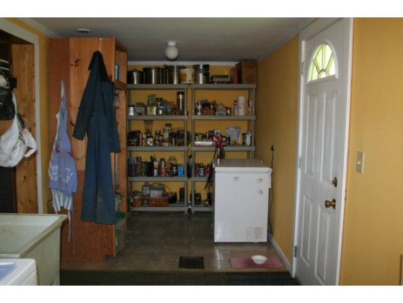 49 Muckey Road Binghamton, NY 13903 - Photo 6 of 10 Gallery Image 6