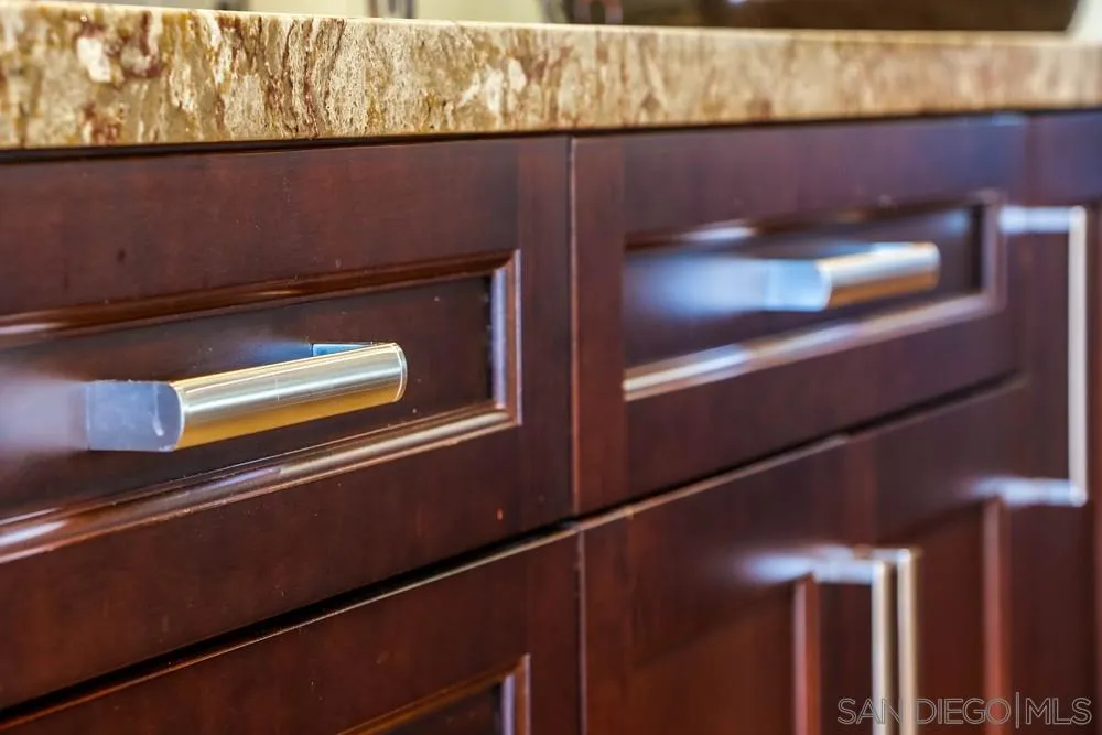 3396 Monique Lane Spring Valley, CA 91977 - Photo 16 of 51 a close view of kitchen