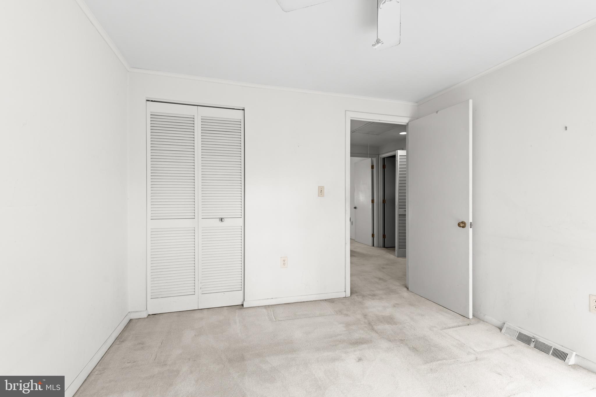 13 Beechtree Lane Mountville, PA 17554 - Photo 23 of 41 an empty room with closet