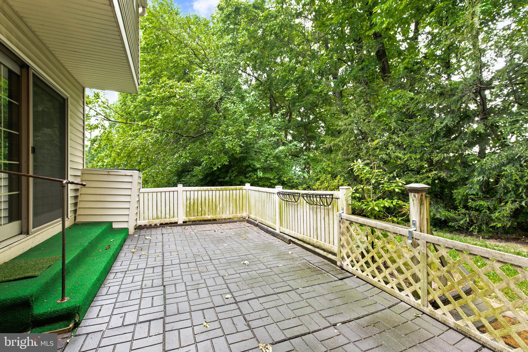 13 Beechtree Lane Mountville, PA 17554 - Photo 28 of 41 a view of a balcony with wooden fence
