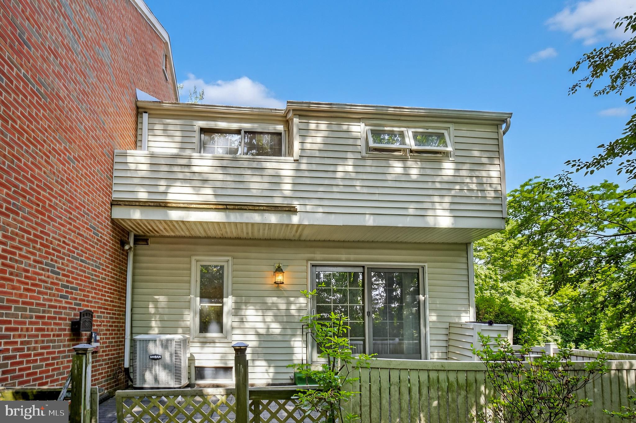 13 Beechtree Lane Mountville, PA 17554 - Photo 32 of 41 a front view of a house