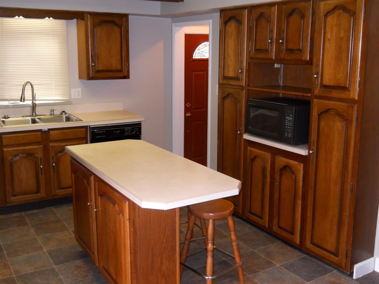 3680 Barnard Road Saginaw, MI 48603 - Photo 5 of 12 Gallery Image 5