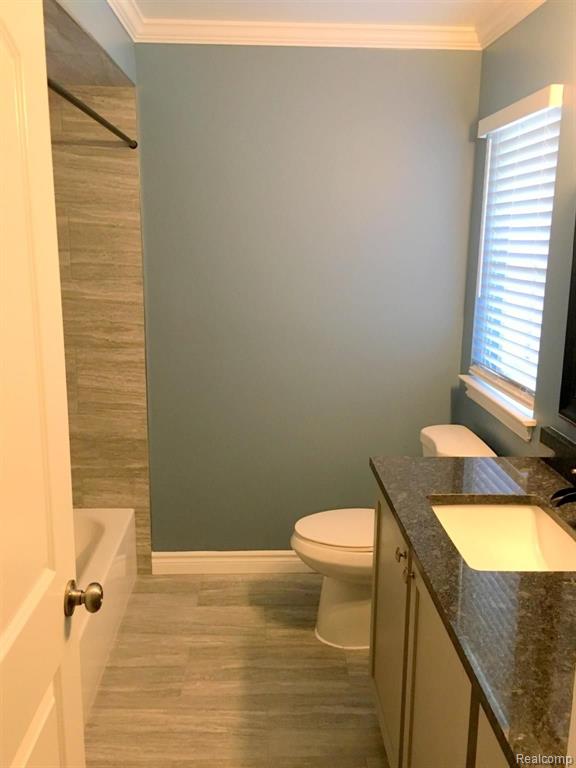 30015 High Valley Road Farmington Hills, MI 48331 - Photo 12 of 25