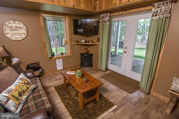 $759,900 | 103 Railcar Lane, Swanton, MD 21561