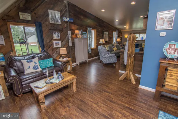 $759,900 | 103 Railcar Lane, Swanton, MD 21561