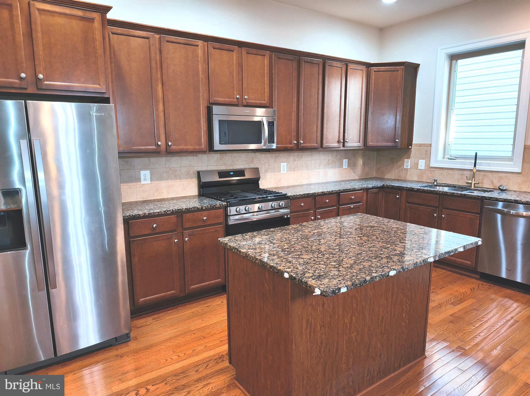 20792 Exchange Street Ashburn, VA 20147 - Photo 16 of 45