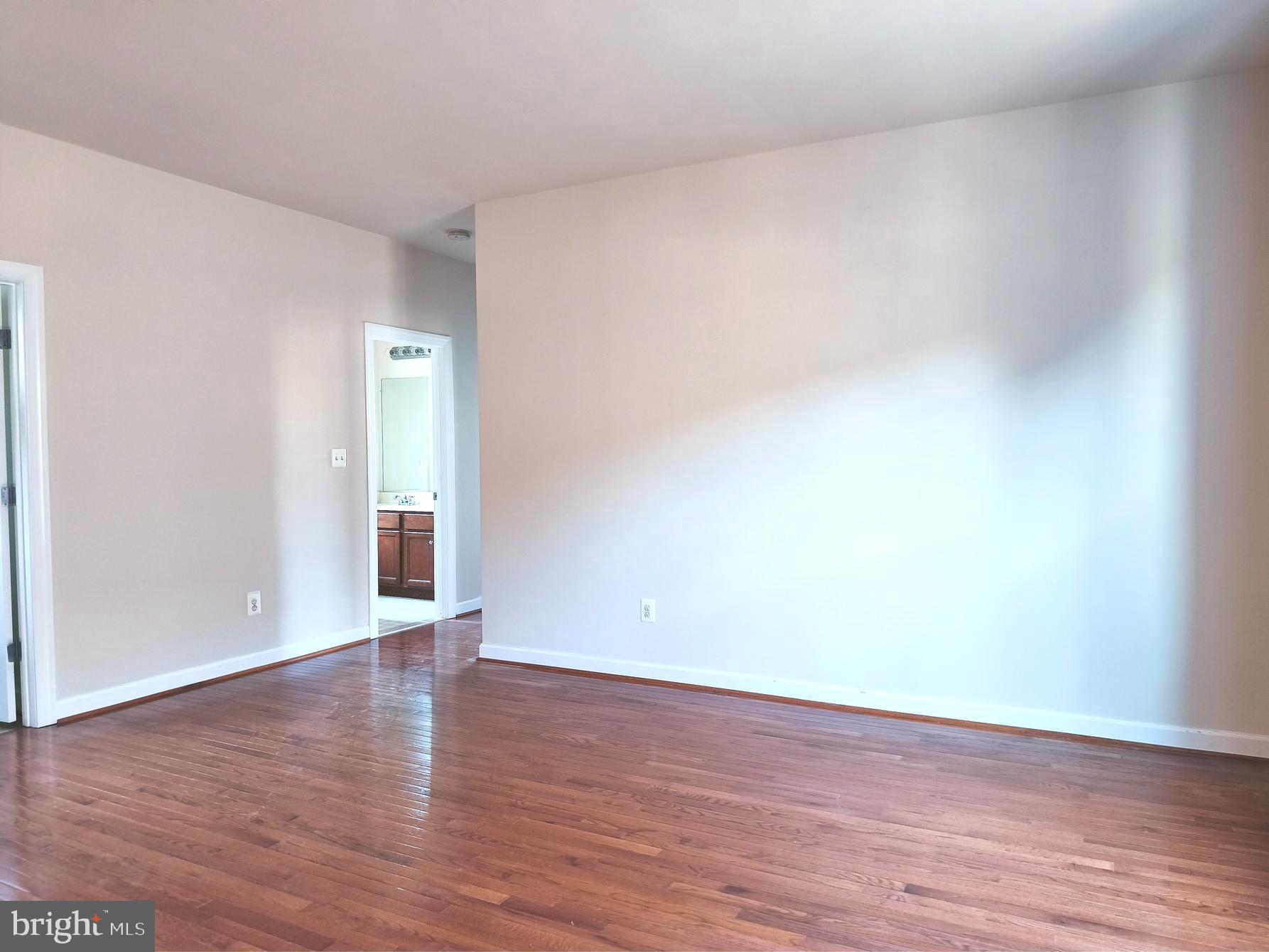 20792 Exchange Street Ashburn, VA 20147 - Photo 33 of 45