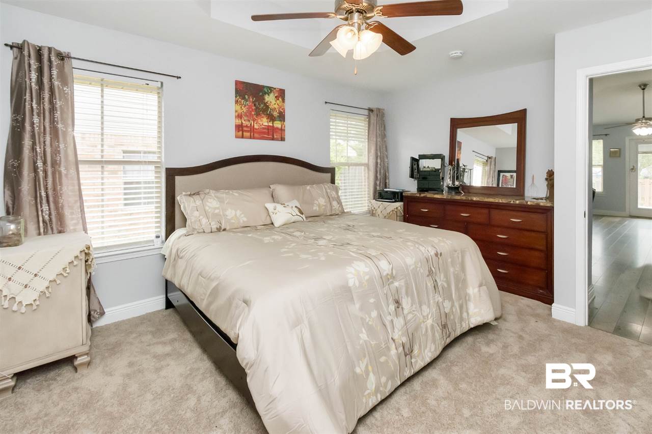 8260 Savage Loop Theodore, AL 36582 - Photo 10 of 23