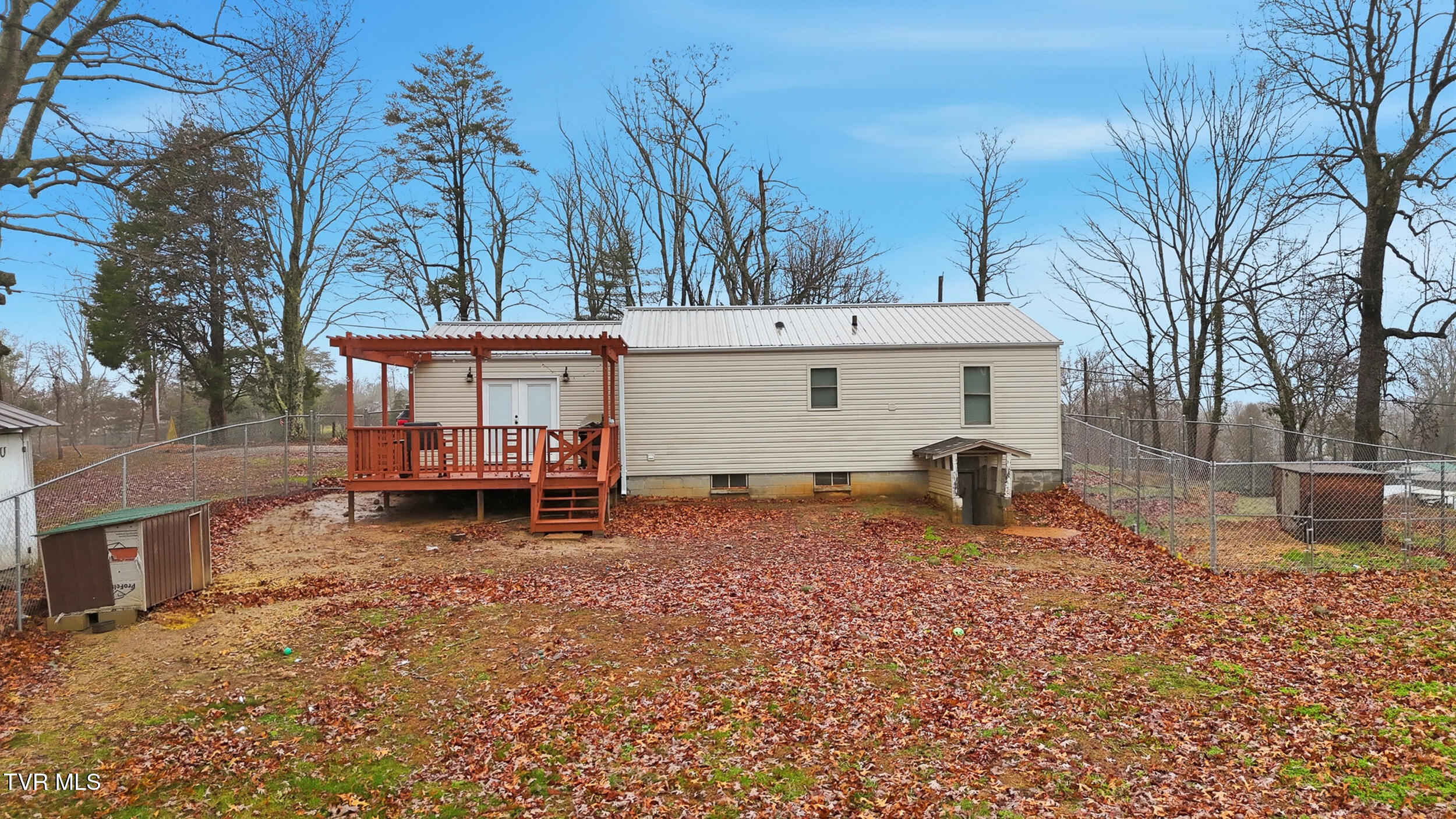 101 Buncomb Hill Road Johnson City, TN 37604 - Photo 26 of 38 26_dji_20251202113919_0018_d