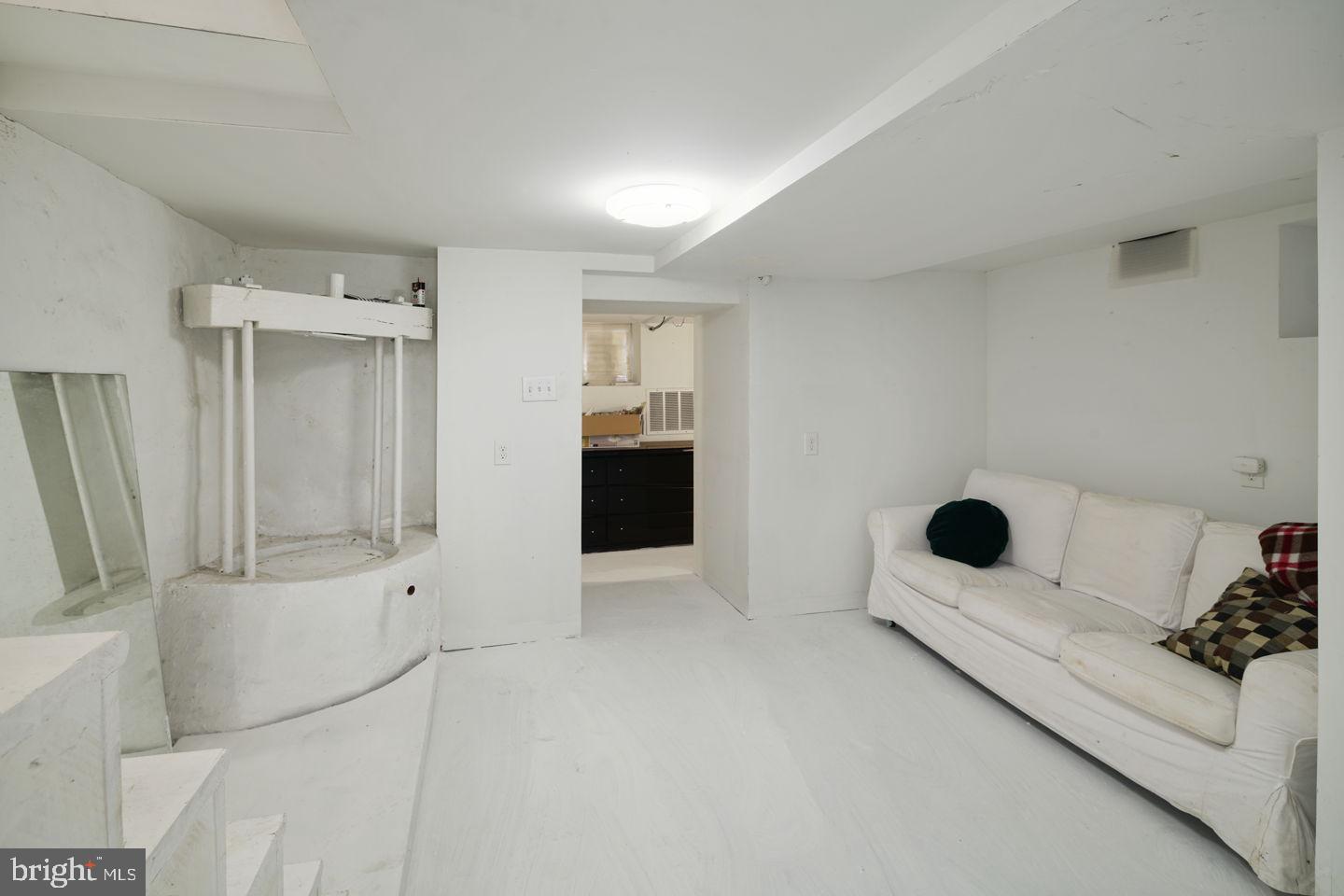 3311 Reed Street Philadelphia, PA 19146 - Photo 15 of 33