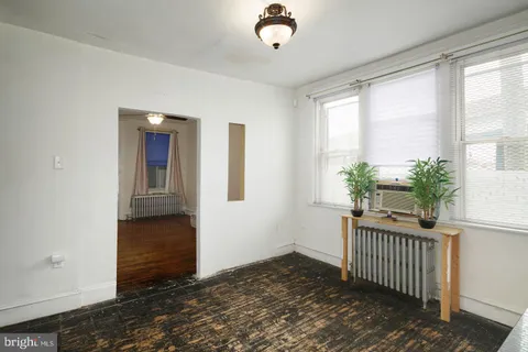 $289,900 | 3311 Reed Street, Philadelphia, PA 19146