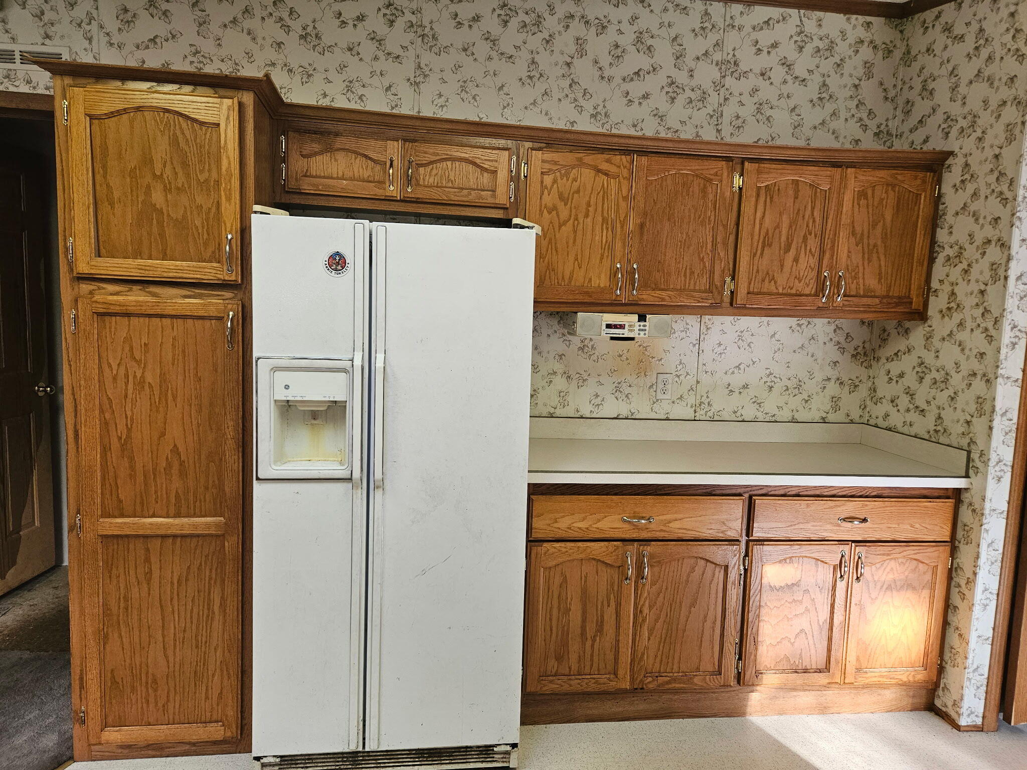 225 Popps Road Mio, MI 48647 - Photo 12 of 28 IMG_20250922_213732 (4)