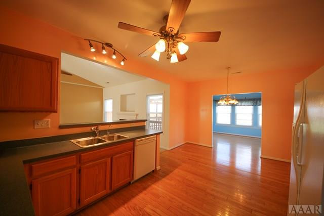 114 Green View Road Moyock, NC 27958 - Photo 8 of 28