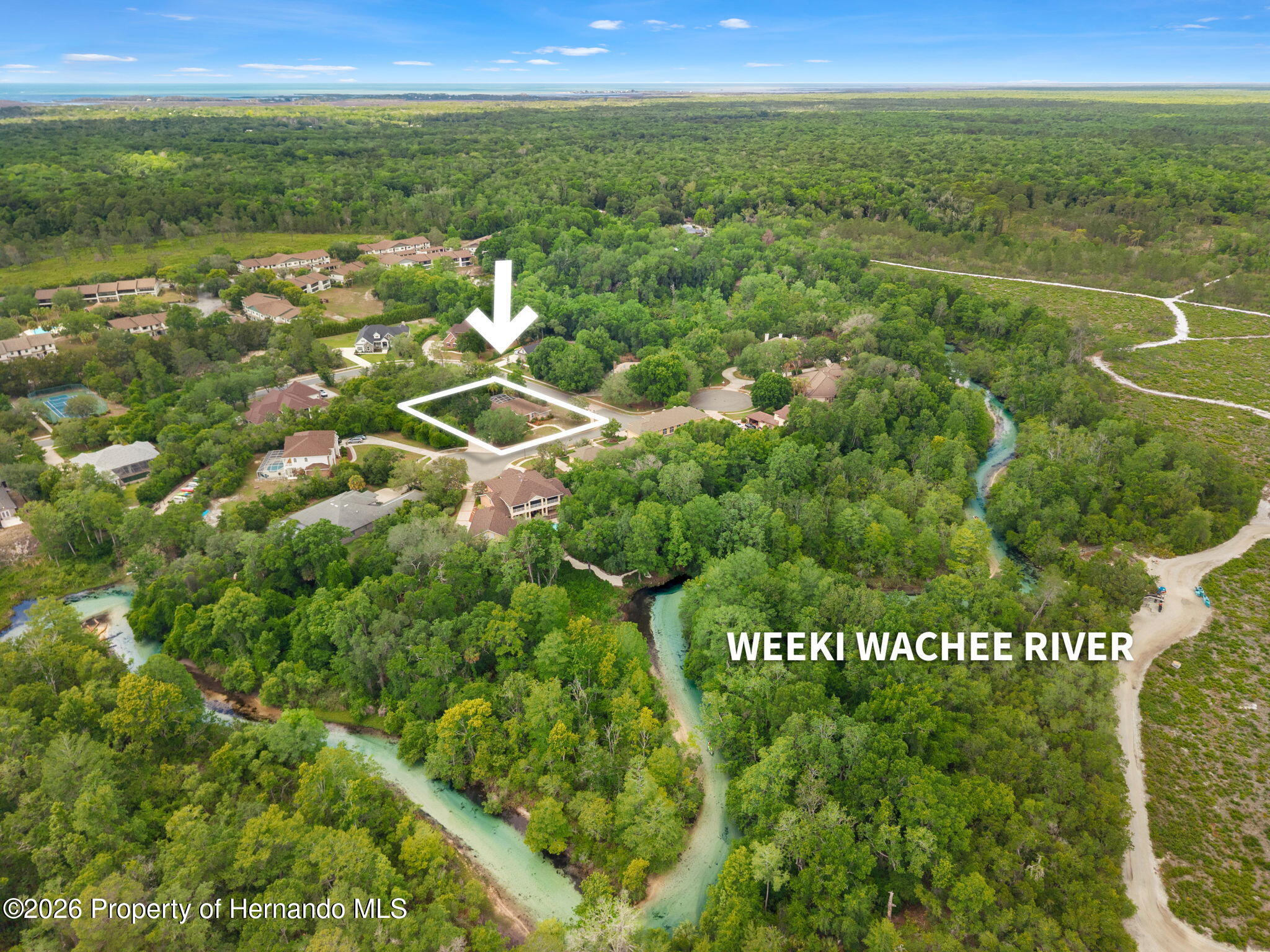 6153 New Osprey Point Weeki Wachee, FL 34607 - Photo 5 of 63