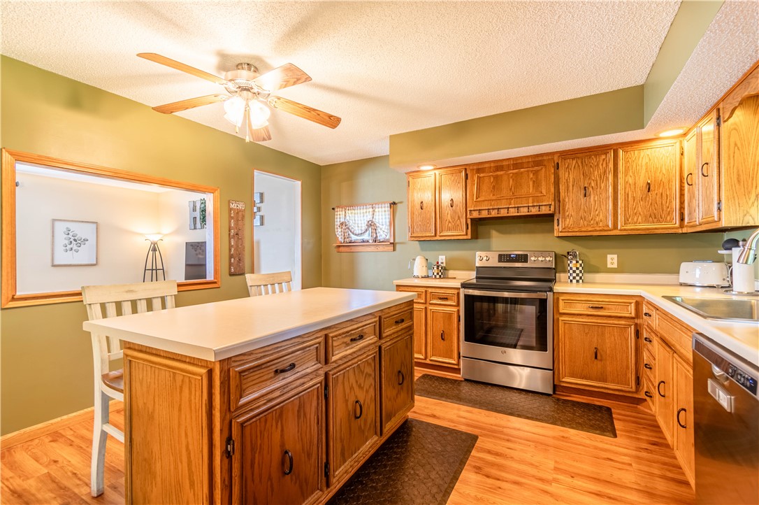 4785 Dogwood Court Decatur, IL 62526 - Photo 9 of 36