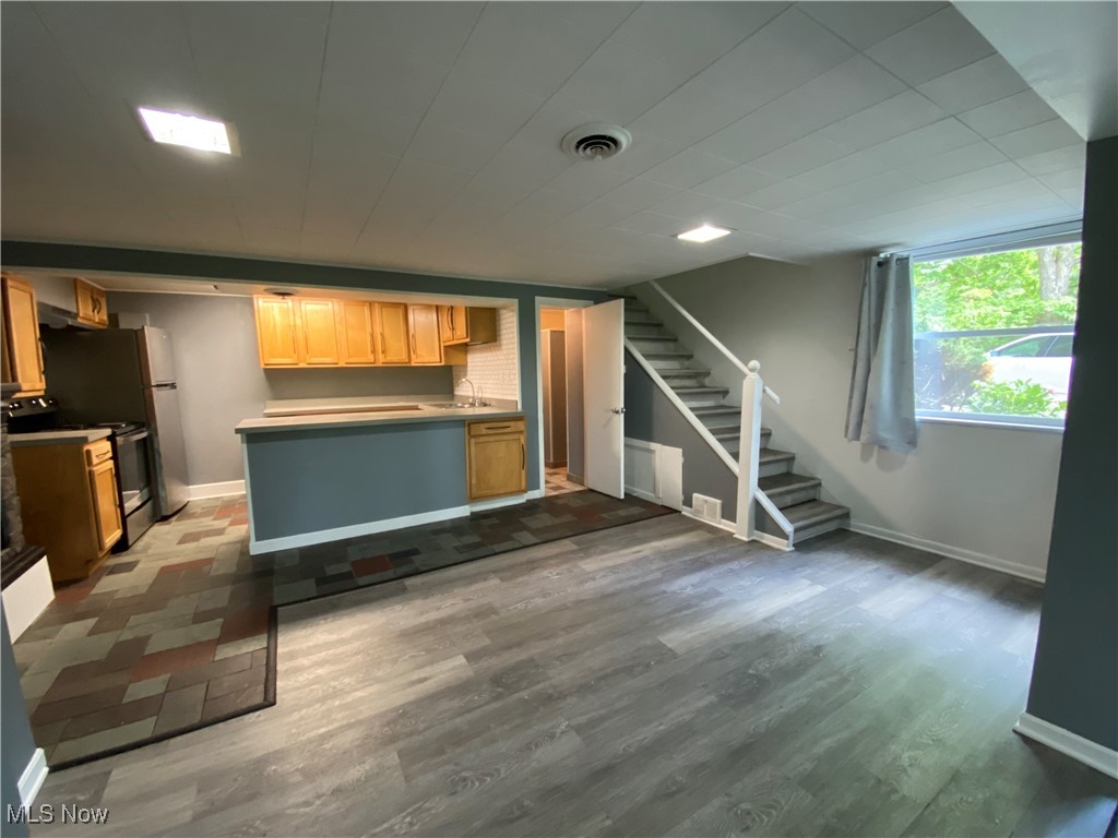 7121 Fable Road Southwest Sherrodsville, OH 44675 - Photo 9 of 25 Gallery Image 9