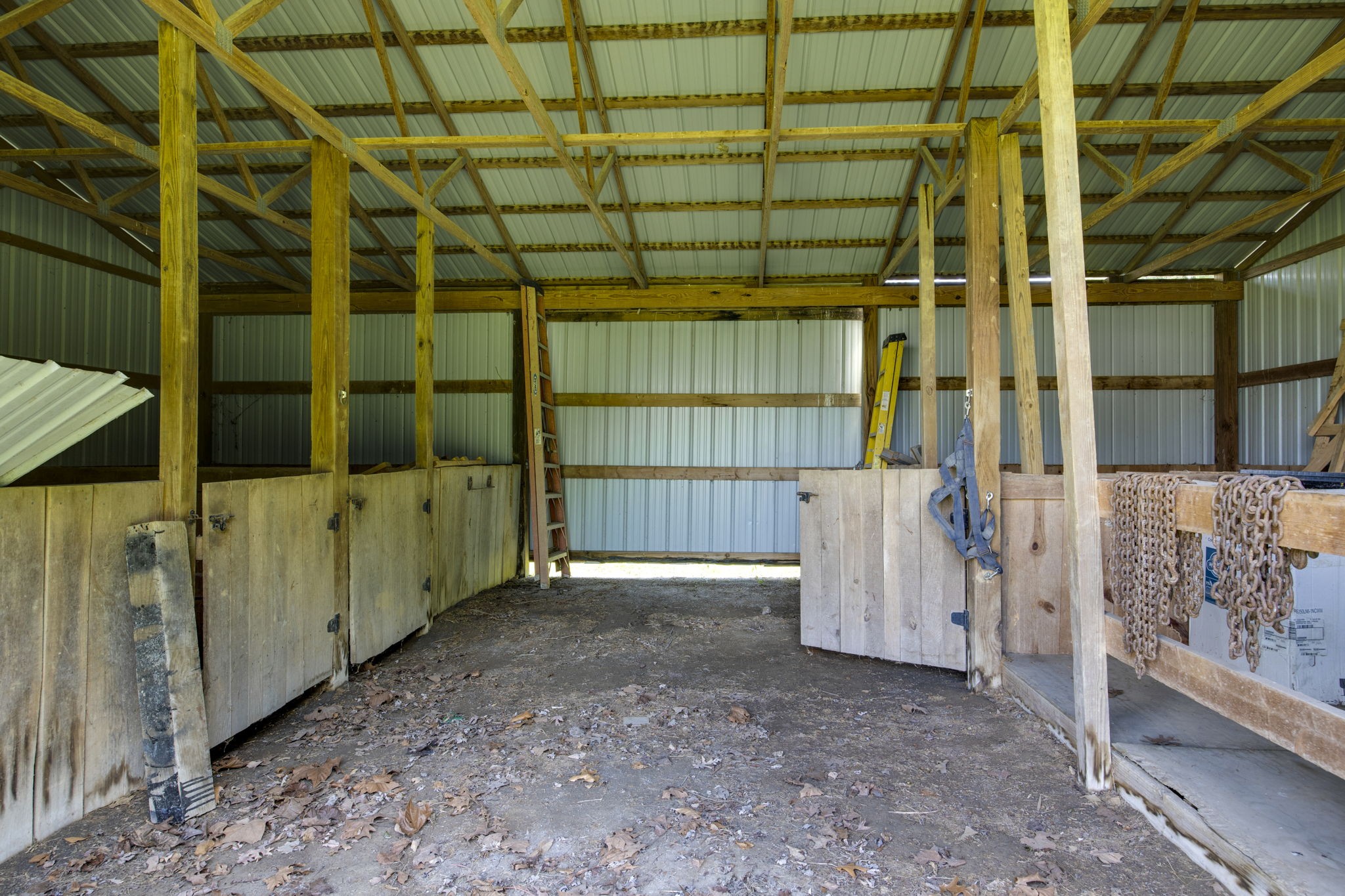880 Denning Ford Road Portland, TN 37148 - Photo 41 of 54 a view of a storage room