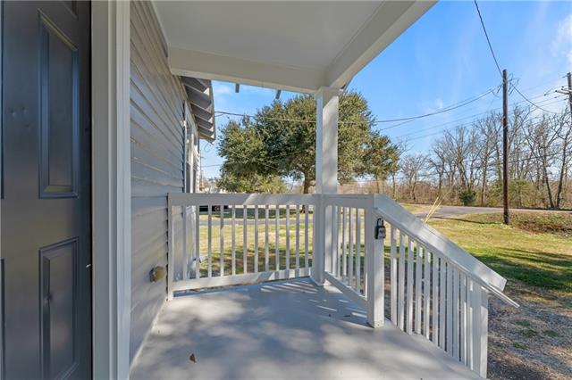 2245 Bayou Road St. Bernard, LA 70085 - Photo 2 of 21