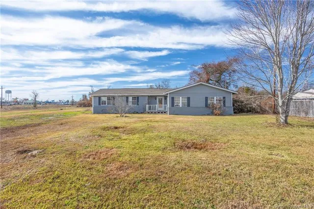 $210,000 | 201 Armistead Lane, Lake Charles, LA 70611