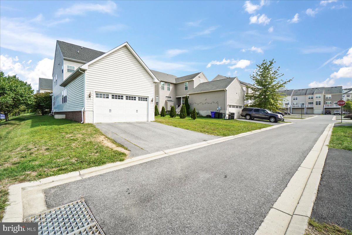 5015 Small Gains Way Frederick, MD 21703 - Photo 6 of 59