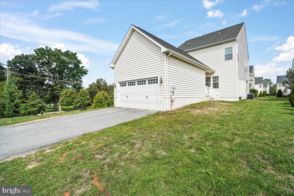 5015 Small Gains Way Frederick, MD 21703 - Photo 8 of 59