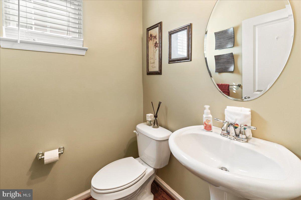 5015 Small Gains Way Frederick, MD 21703 - Photo 10 of 59